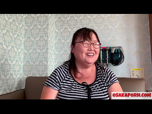 ❤️ Ama japoniar lodiak bere titi erraldoiak erakusten ditu eta sexu jostailu batekin gozatzen du. 51 urteko ama asiar batek bere sexu-esperientziaz hitz egiten du. Yukiko 1 OSAKAPORN milf gantz ❤ Kalitatezko pornoa %eu.pornokey.ruan ❌❤