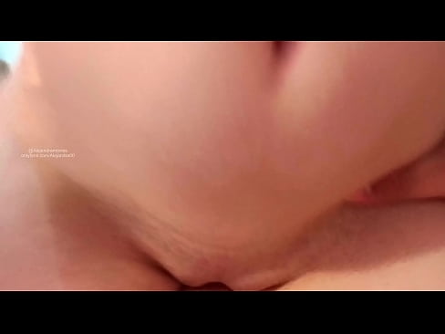 ❤️ Nire ahizparen gelan lo egiten eta horrela esnatu nintzen ❤ Kalitatezko pornoa %eu.pornokey.ruan ❌❤